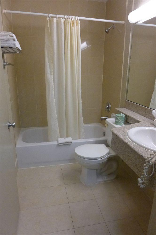 Good Nite Inn Fremont Bagian luar foto